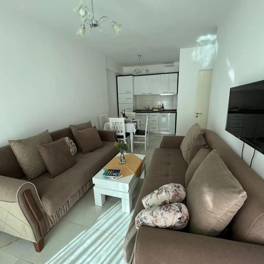 Low Cost Banesa Kosovare Shengjin Luaran gambar