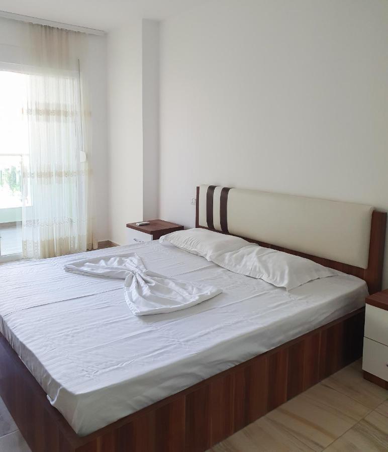 Low Cost Banesa Kosovare Shengjin Luaran gambar