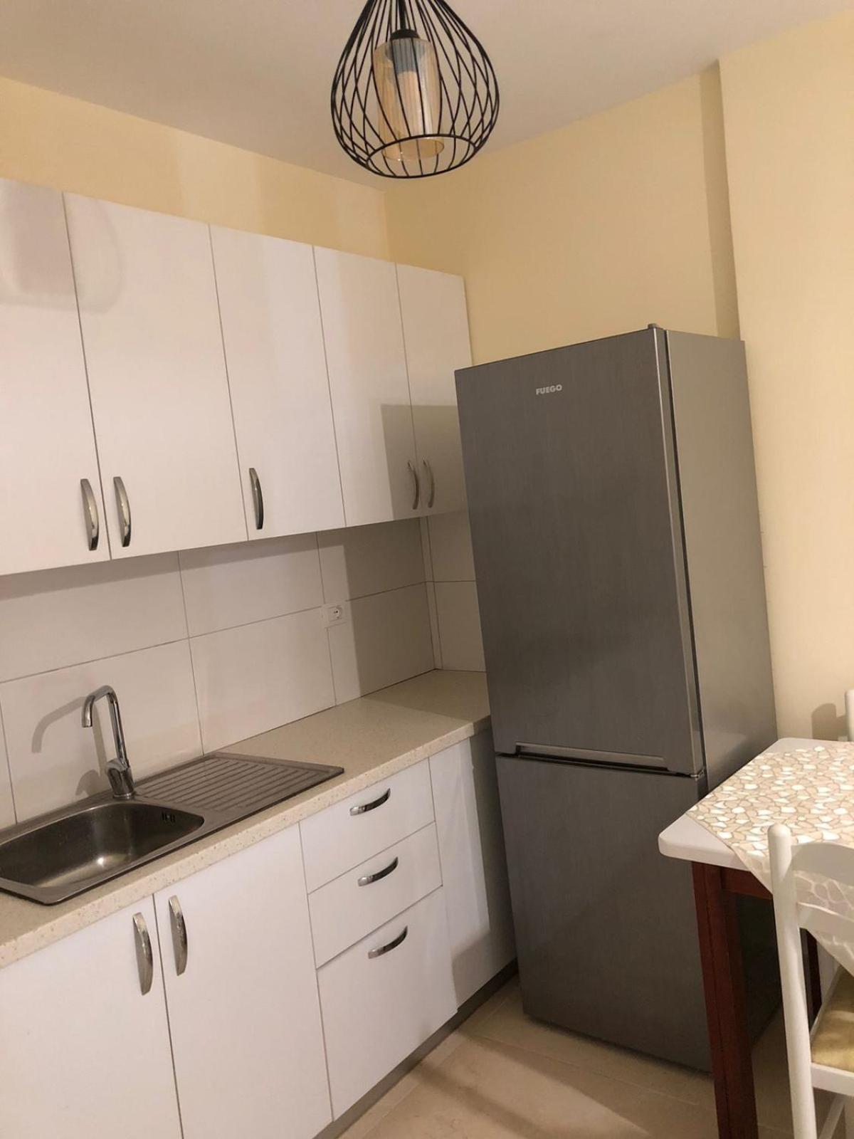 Low Cost Banesa Kosovare Shengjin Luaran gambar